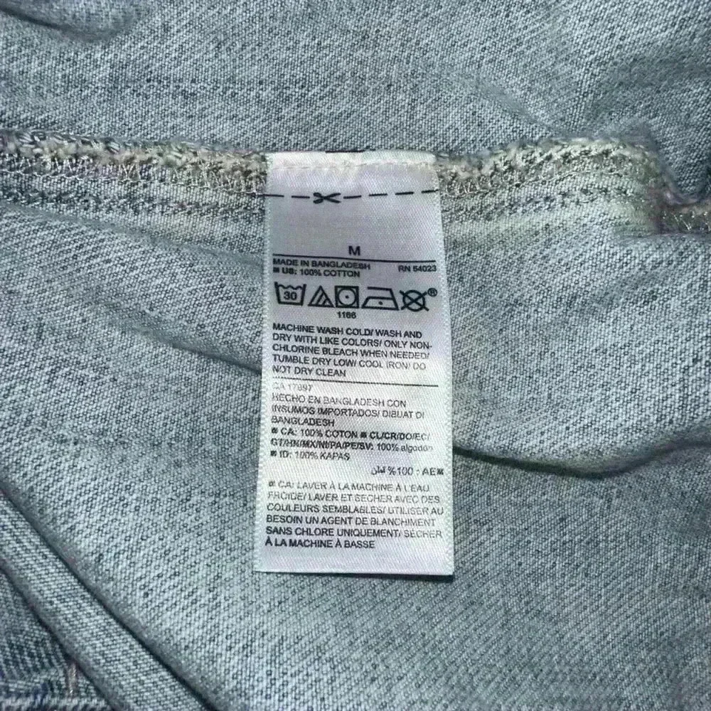 Old Navy Distressed Blue Jean Denim Jacket Size M for Women - Picture 9 of 12